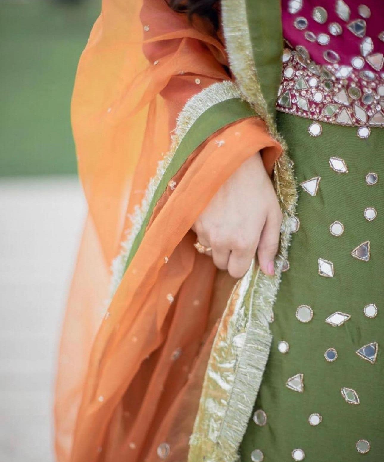 Aaina Pankh